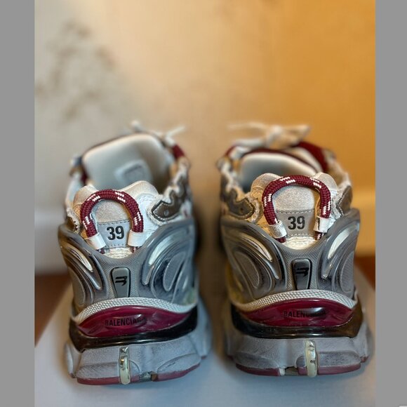 Balenciaga Runner Sneaker Burgundy and White Size:39 - Picture 9 of 15